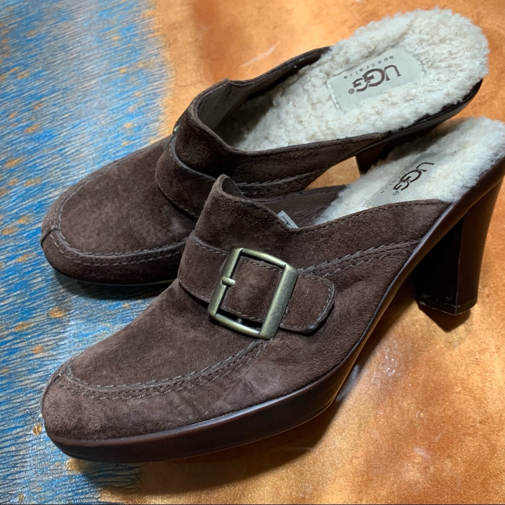 UGG Isabella Brown Suede Heeled Mule Sheepskin Lined